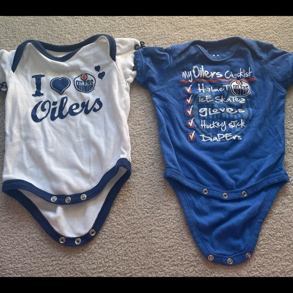 Oilers Onesies - Picture 1 of 4